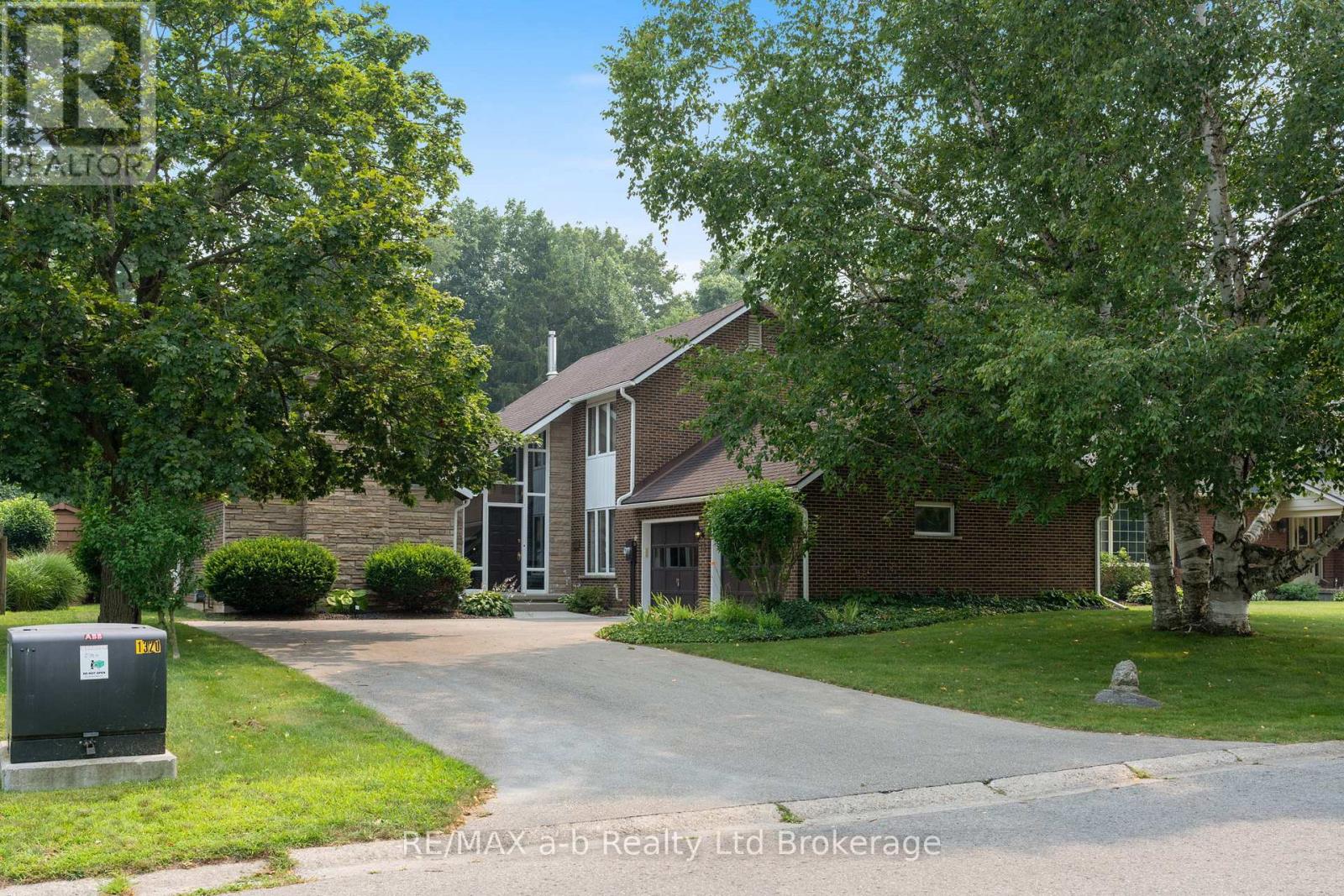 13 SEGAL DRIVE