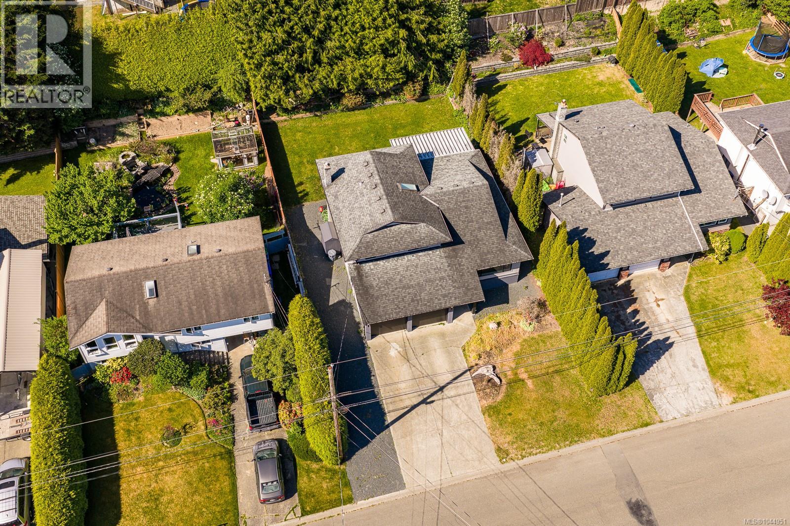1732 Penfield Rd