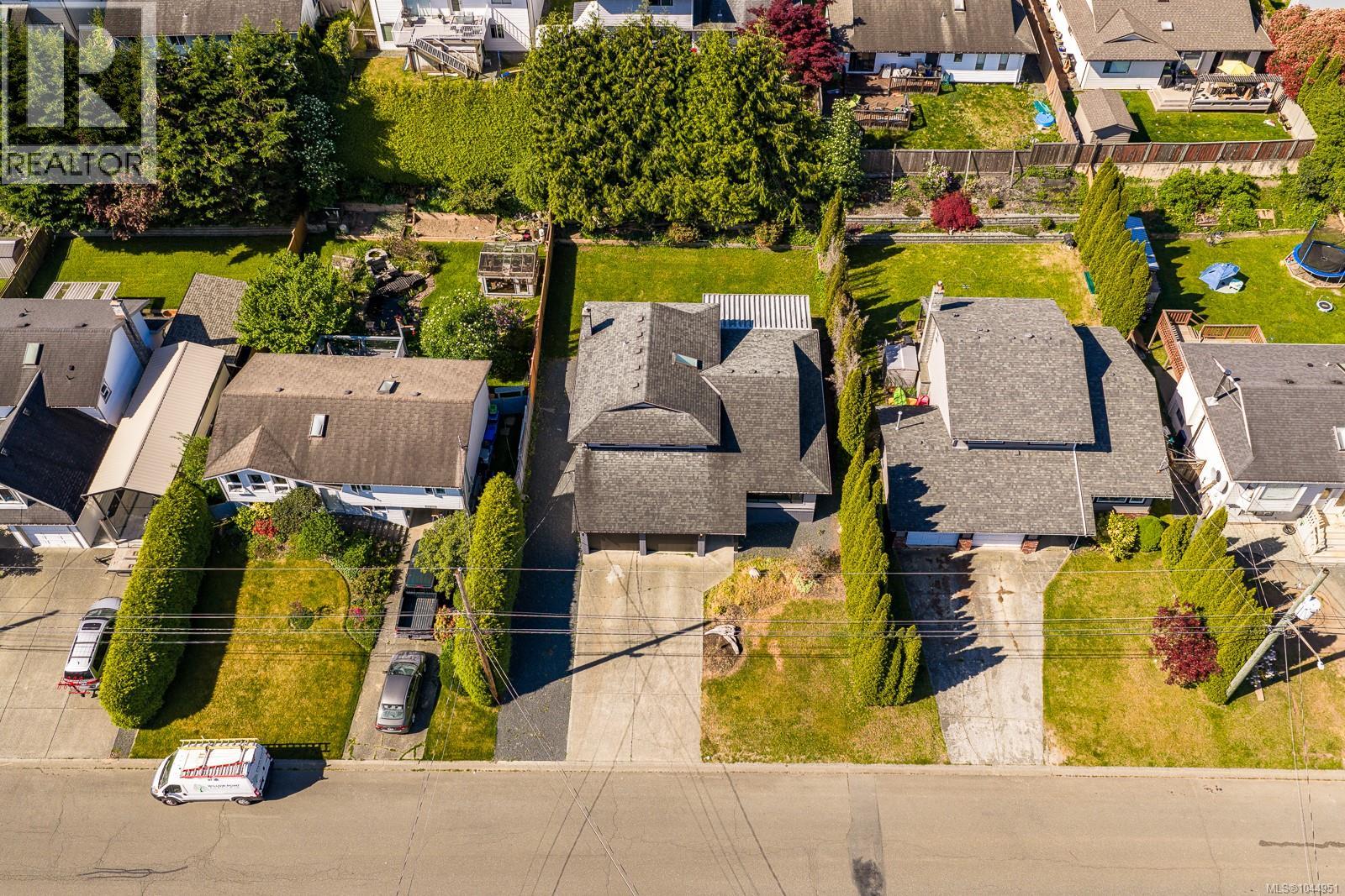 1732 Penfield Rd