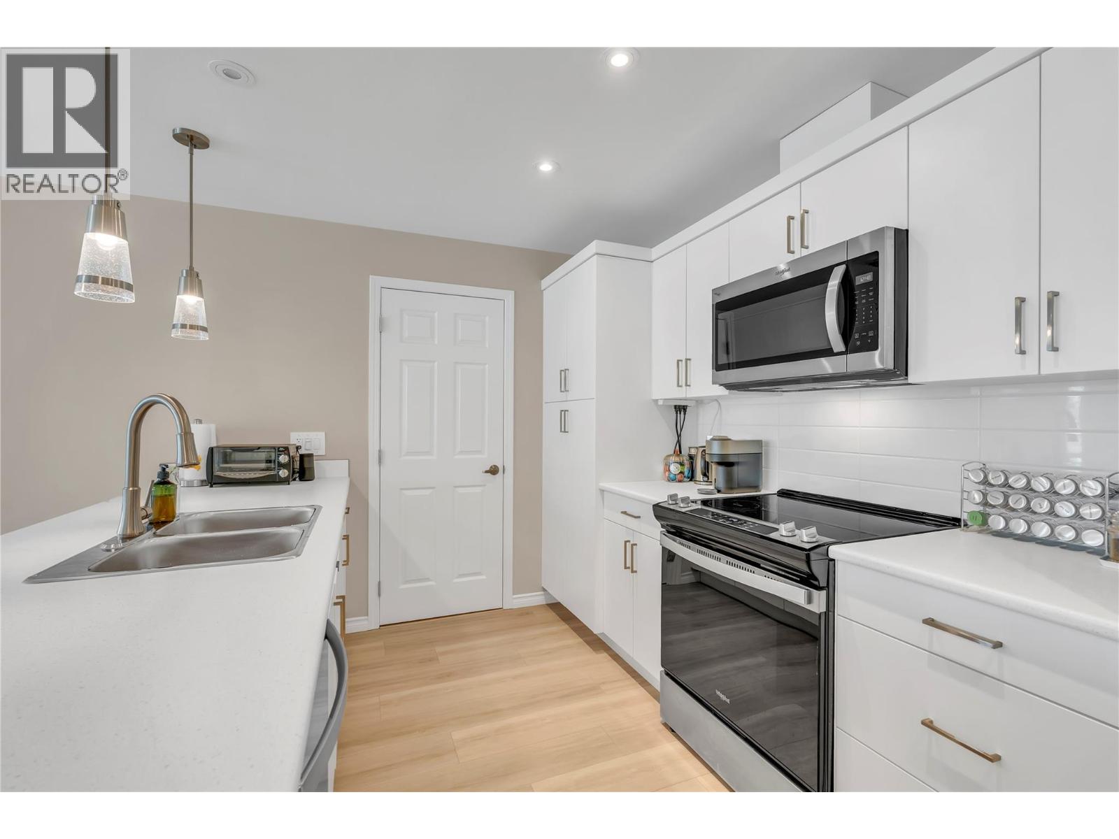 3362 Skaha Lake Road Unit# 306