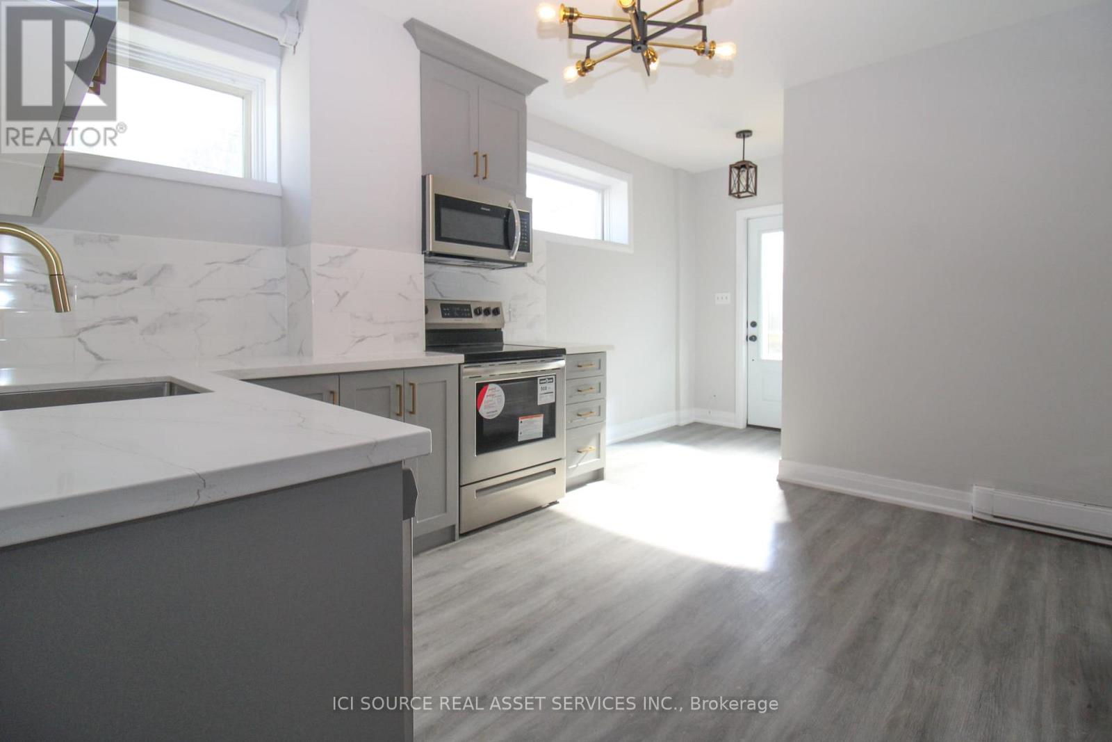 1 - 291 STEWART STREET