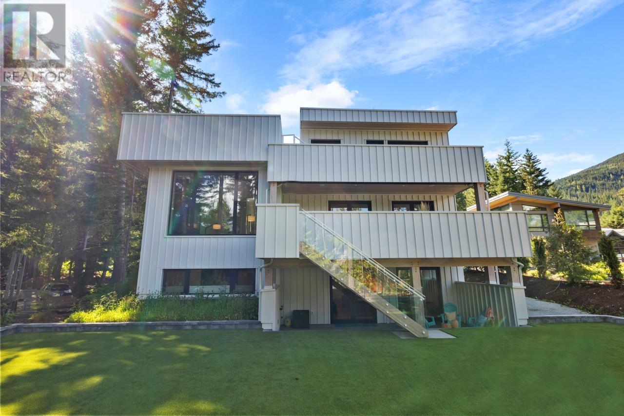 8328 NEEDLES DRIVE