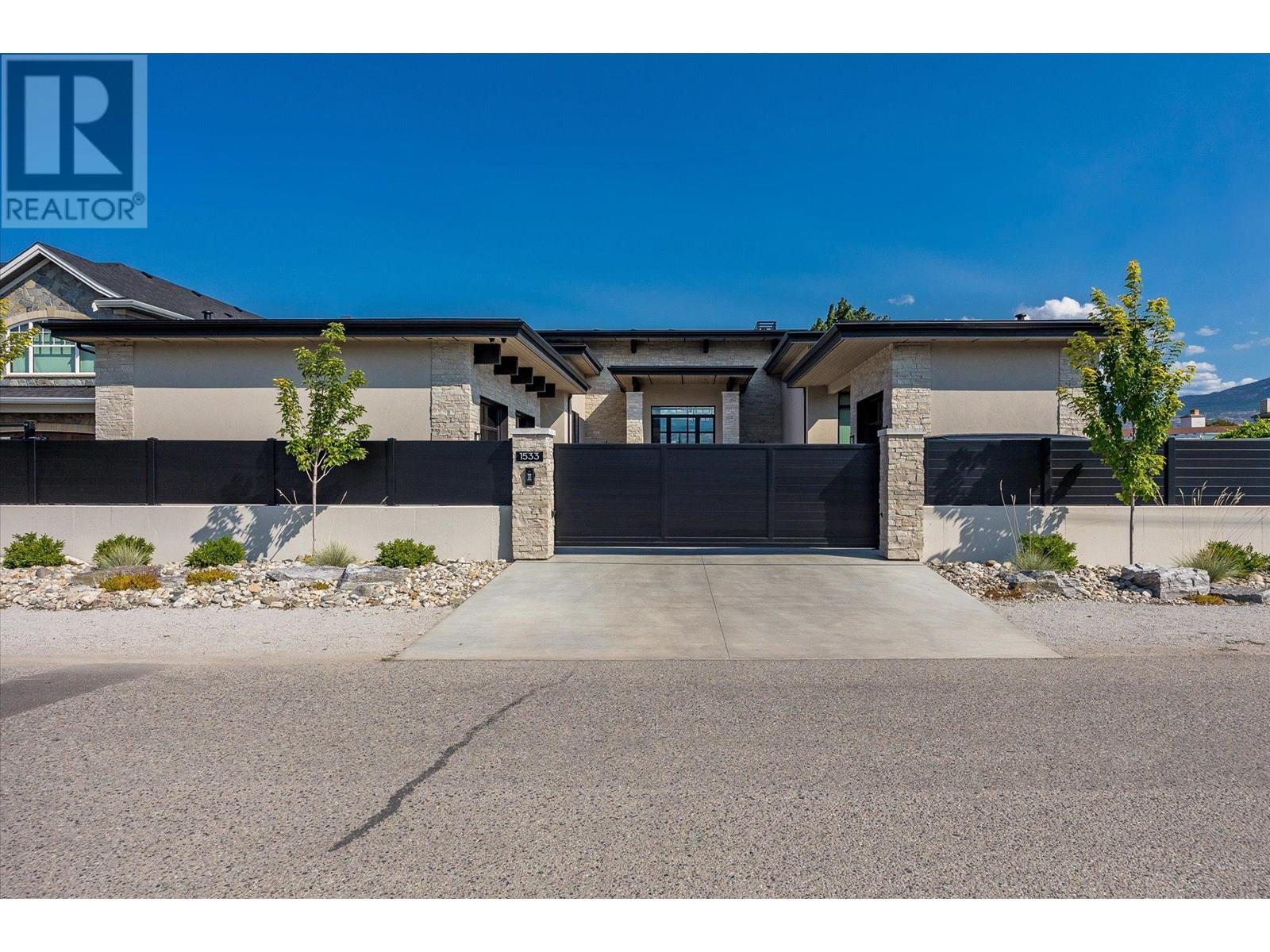 1533 Pritchard Drive