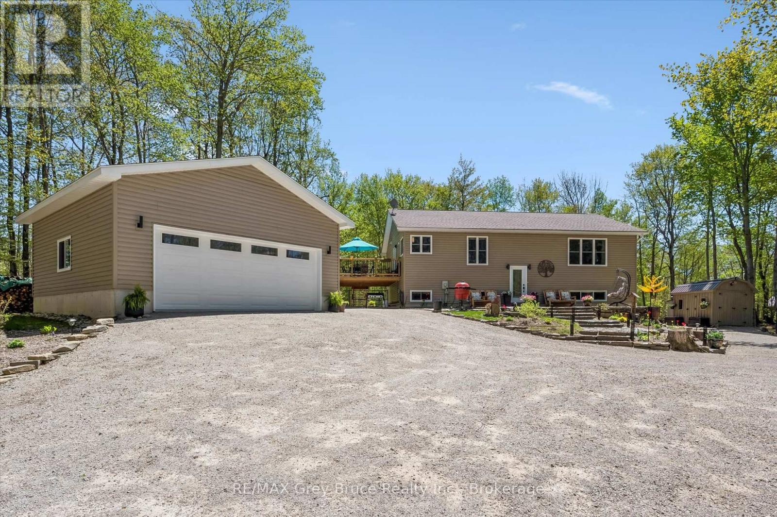 50 CREEK SIDE CRESCENT