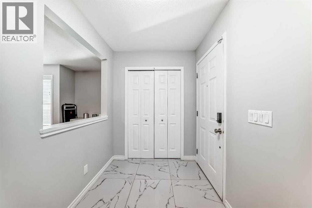 574 Chaparral Drive SE