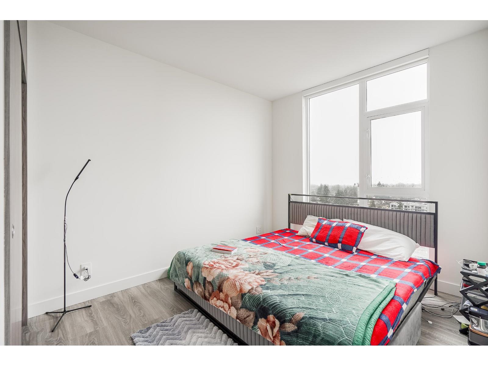 1802 10750 135A STREET