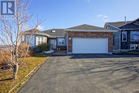 14 Cedarhurst Place St. Johns NF A1G4T8