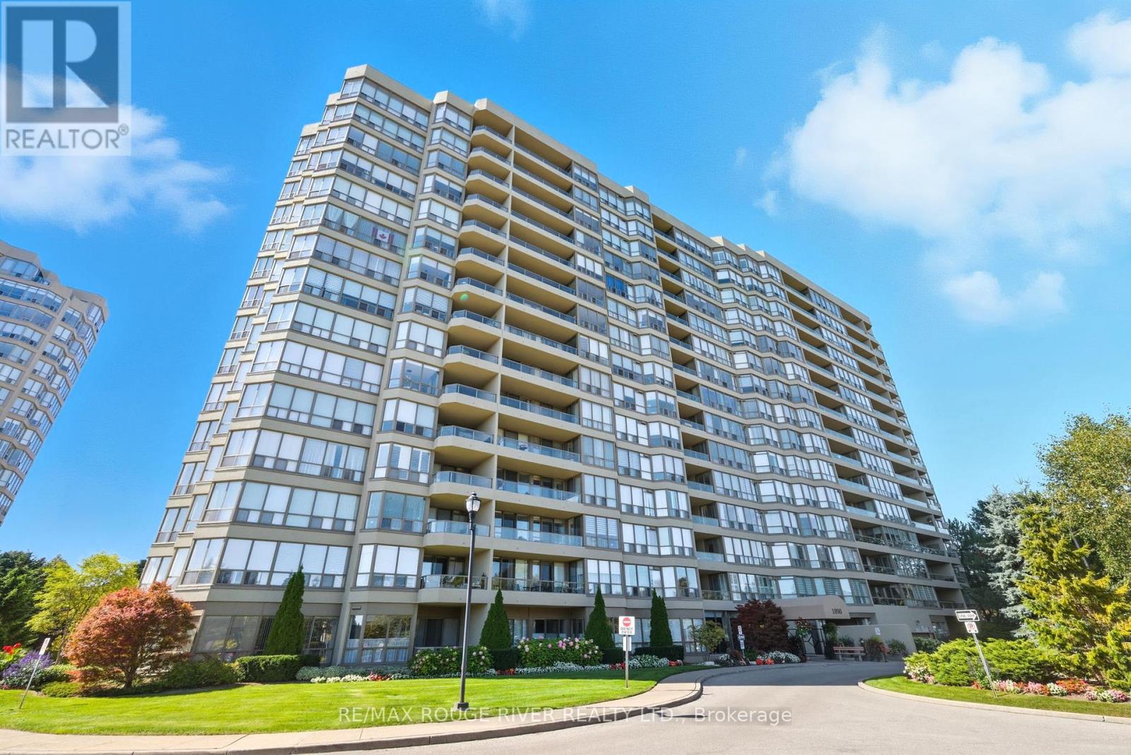 604 - 1890 VALLEY FARM ROAD