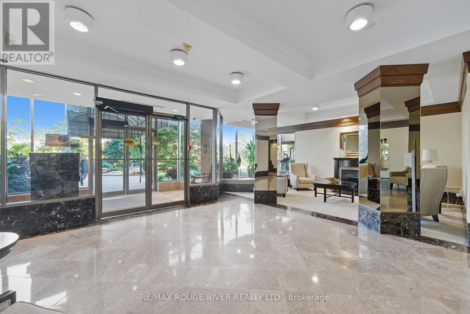 604 - 1890 VALLEY FARM ROAD