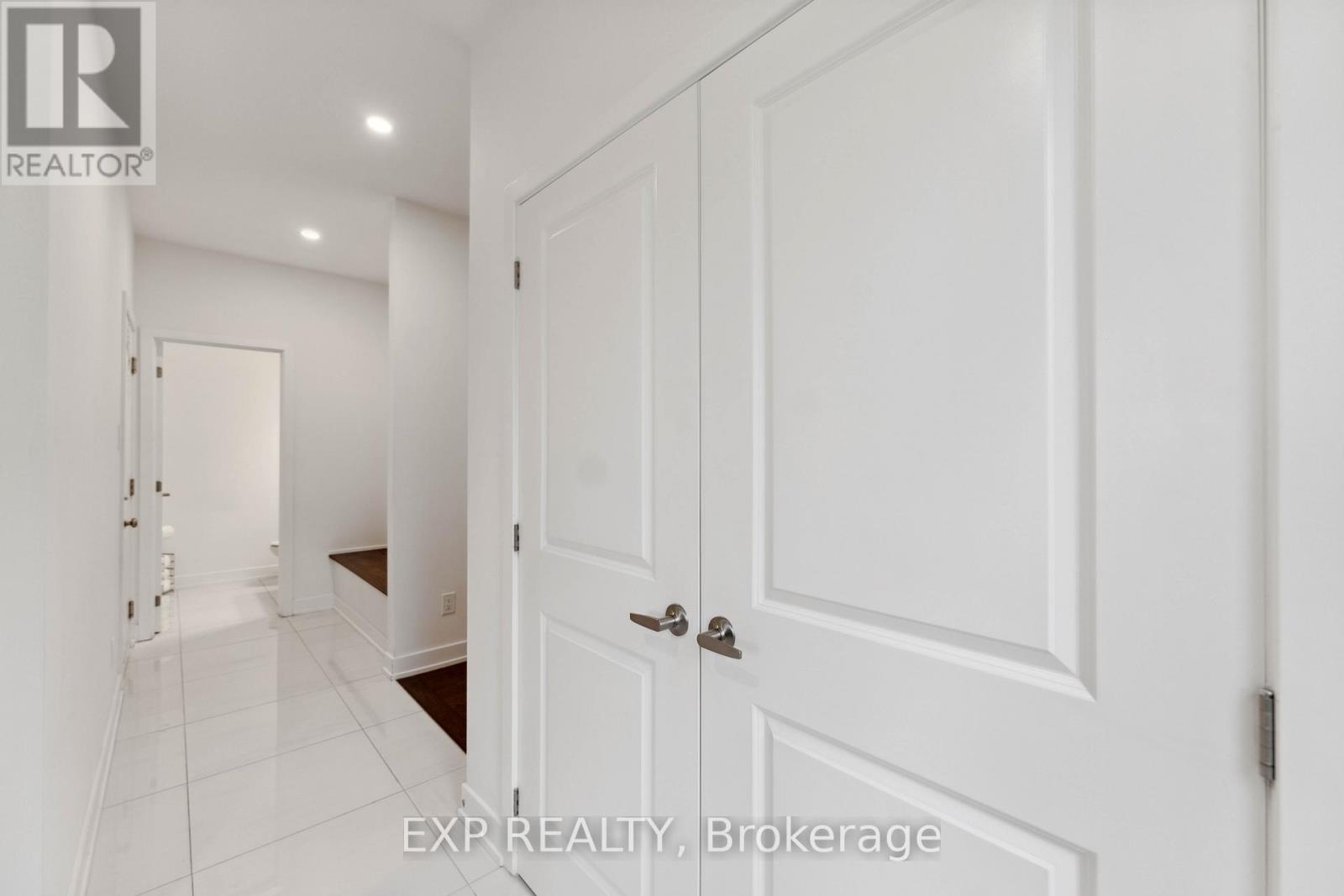 748 OVATION GROVE