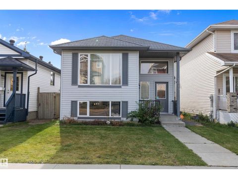 3019 33 AV NW Edmonton AB T6T1X2