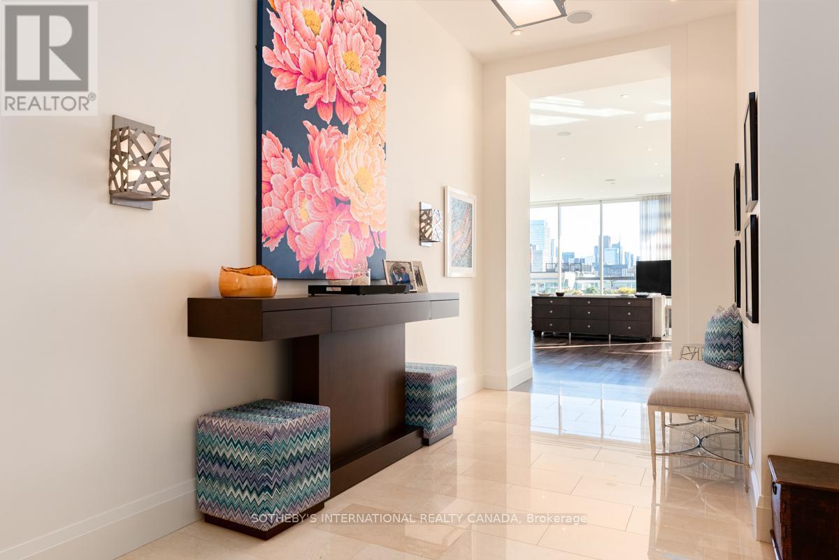 1201 - 155 CUMBERLAND STREET