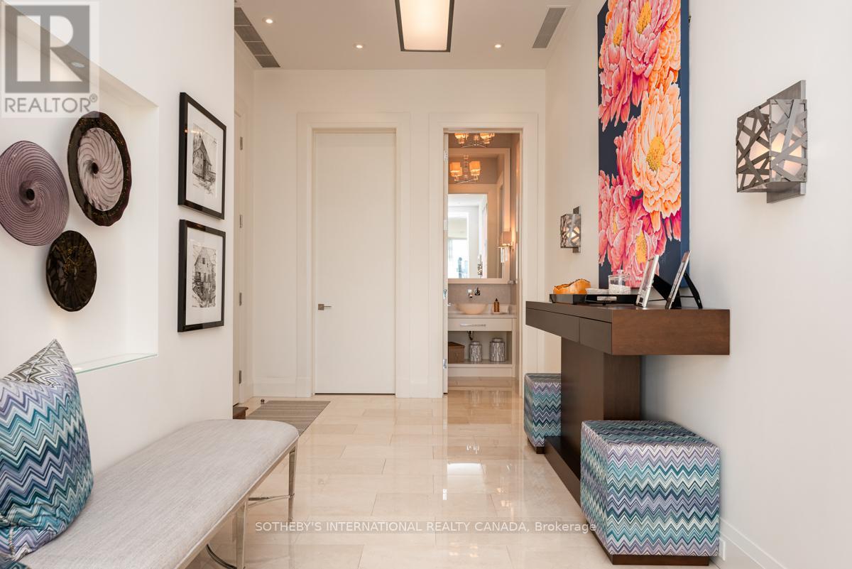 1201 - 155 CUMBERLAND STREET