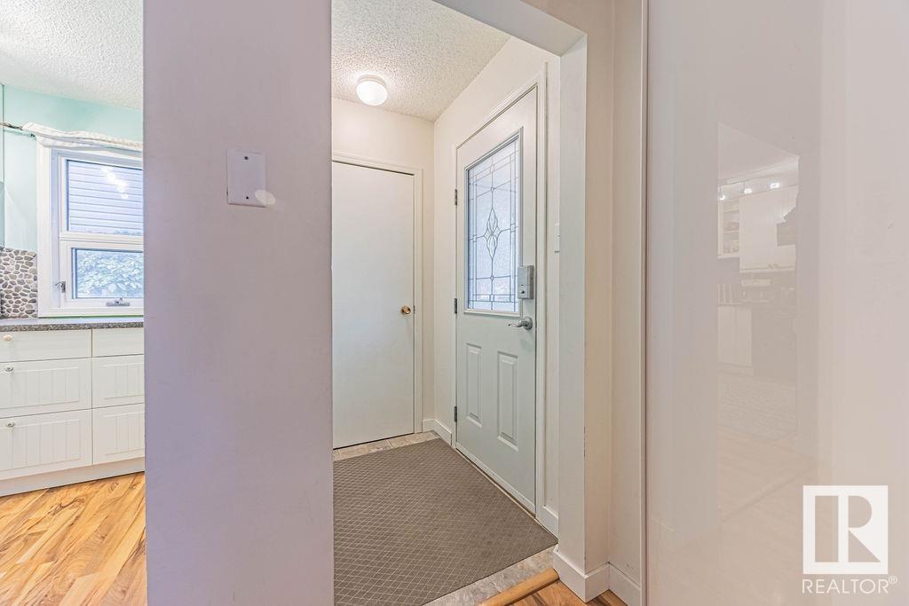 12035 126 ST NW