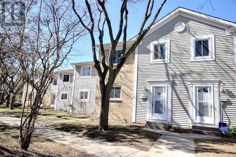 6 - 38 ELMA STREET St. Catharines (Lakeport) ON L2N6Z3