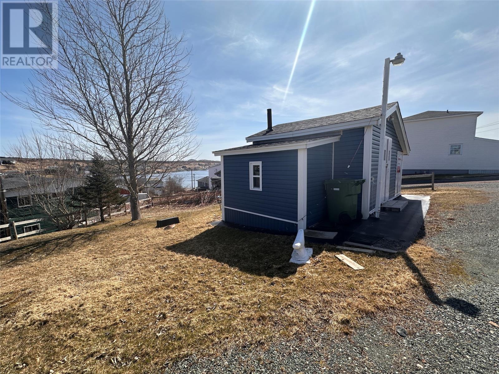 14A Truxton Place