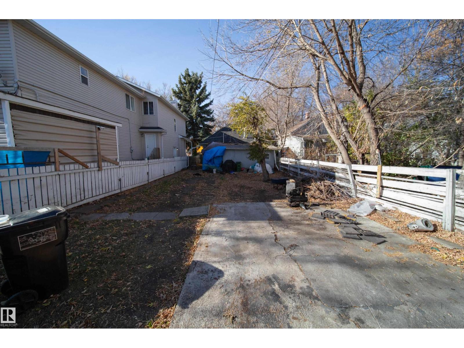 11919 77 ST NW