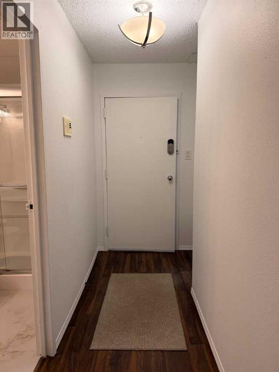 121, 1237 4 Avenue S