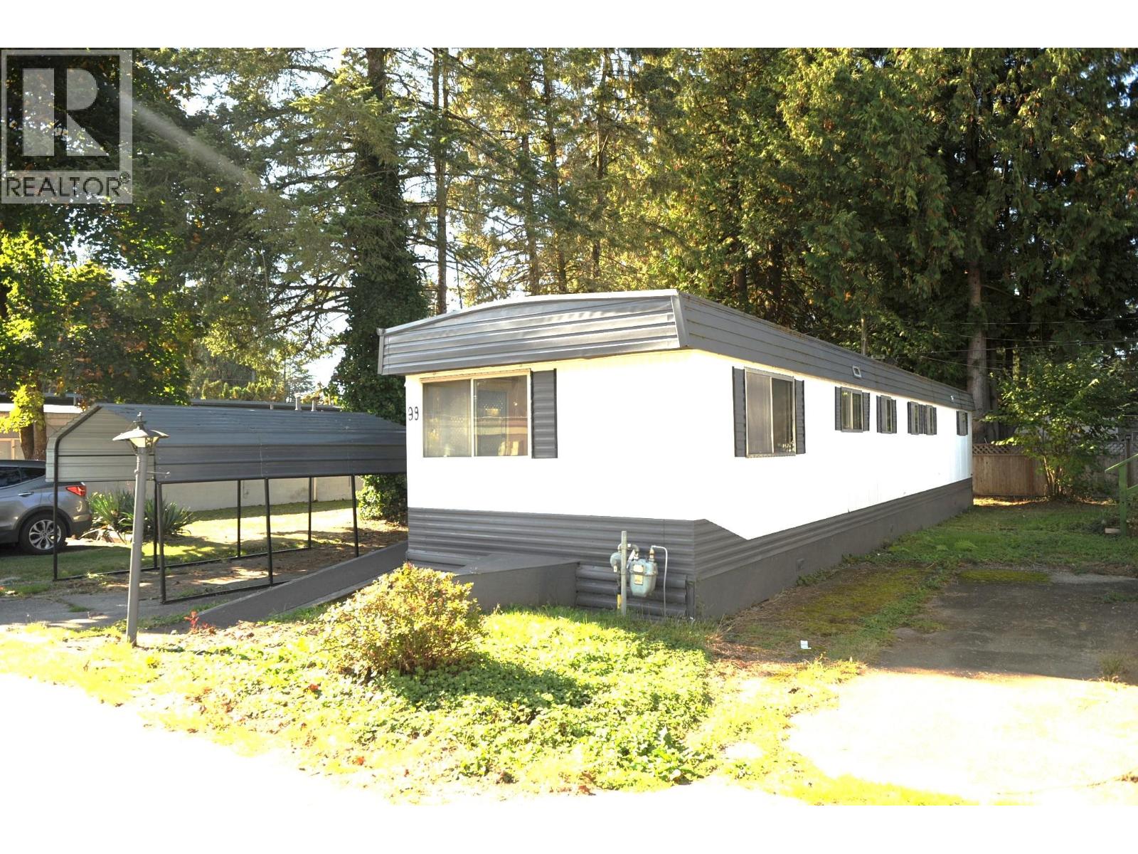 39 21163 LOUGHEED HIGHWAY