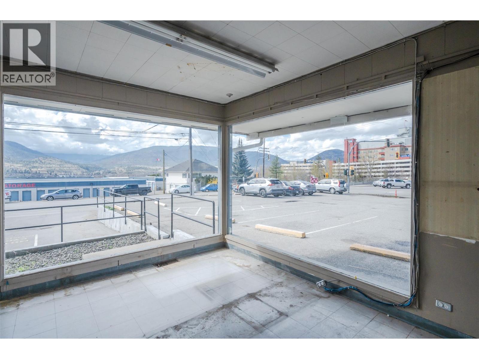 402 Industrial Avenue E