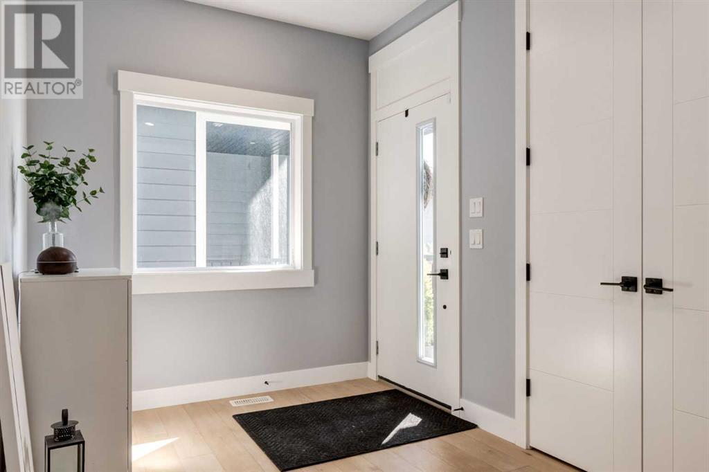 51 Walcrest View SE