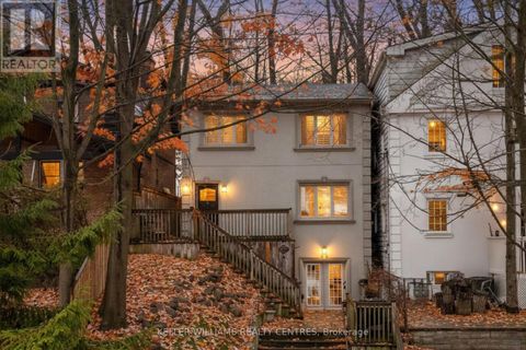 122A NEVILLE PARK BOULEVARD Toronto (The Beaches) ON M4E3P8