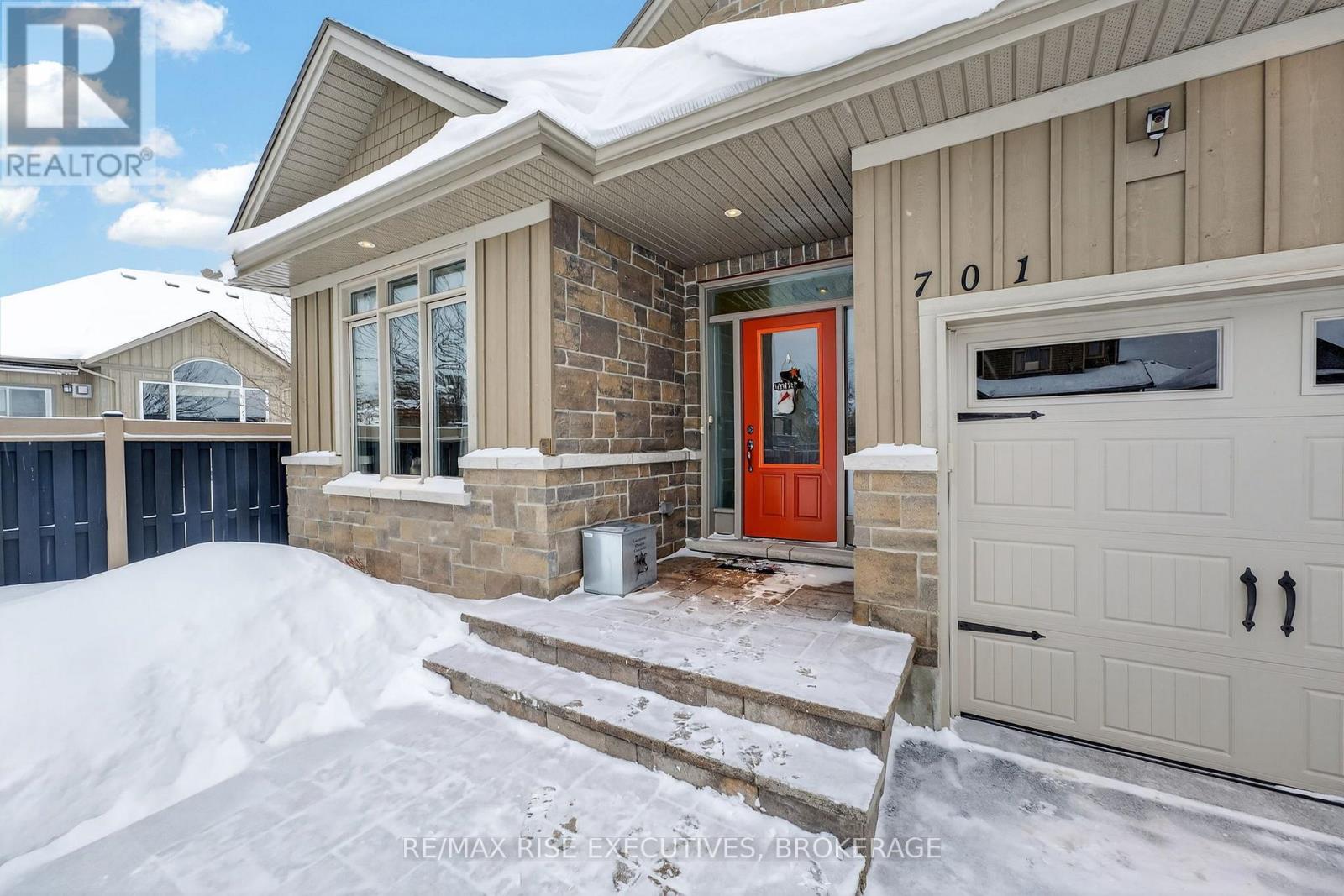 701 STONEHENGE STREET