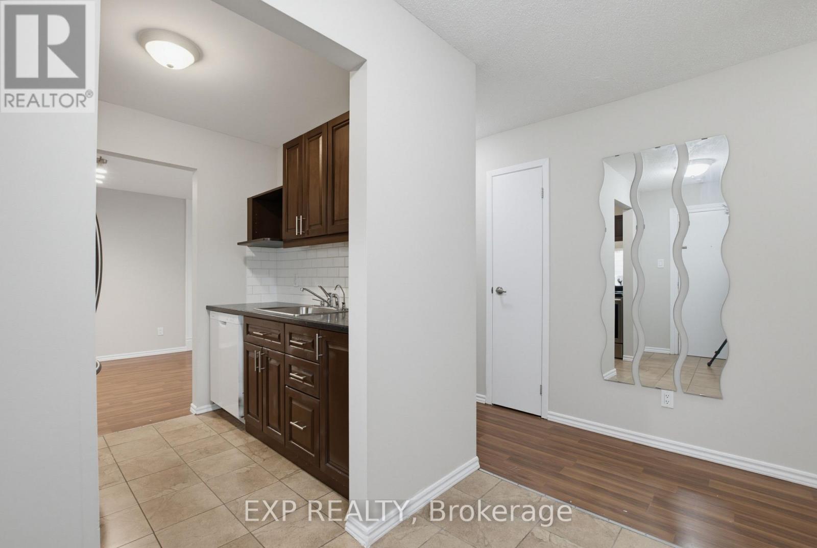 106 - 144 CONWAY DRIVE