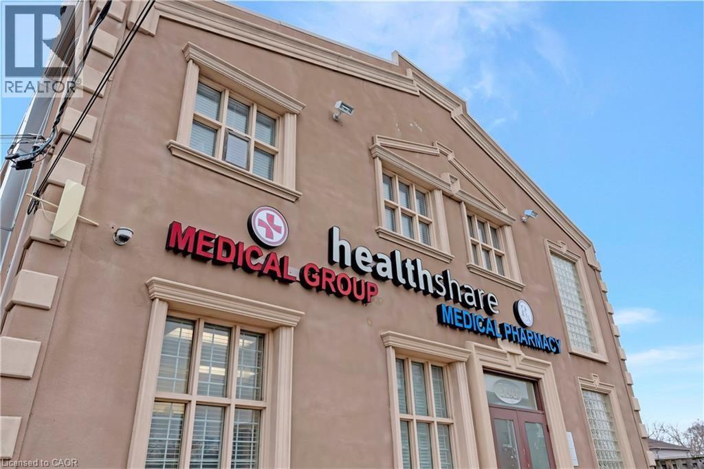 574 UPPER JAMES Street