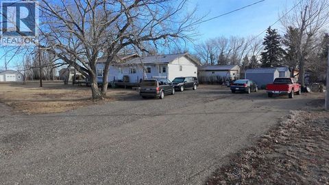 421 Retzke Street Enchant AB T0K0V0