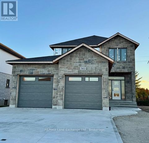 382 FRANCES STREET Saugeen Shores ON N0H2C3