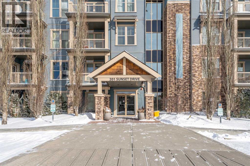 320, 201 Sunset Drive
