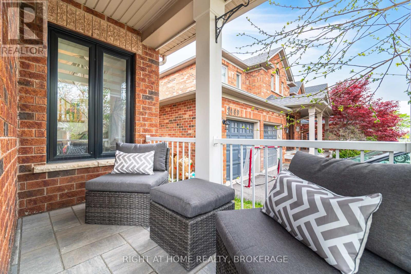 5467 BLUE SPRUCE AVENUE
