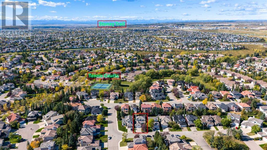 307 Hamptons Mews NW