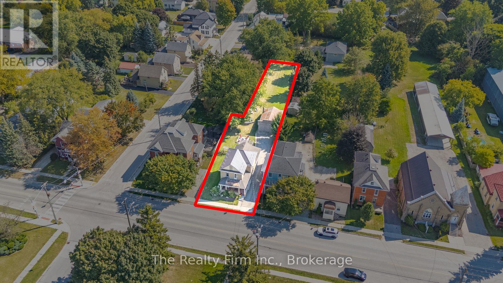 94 WOODSTOCK STREET N