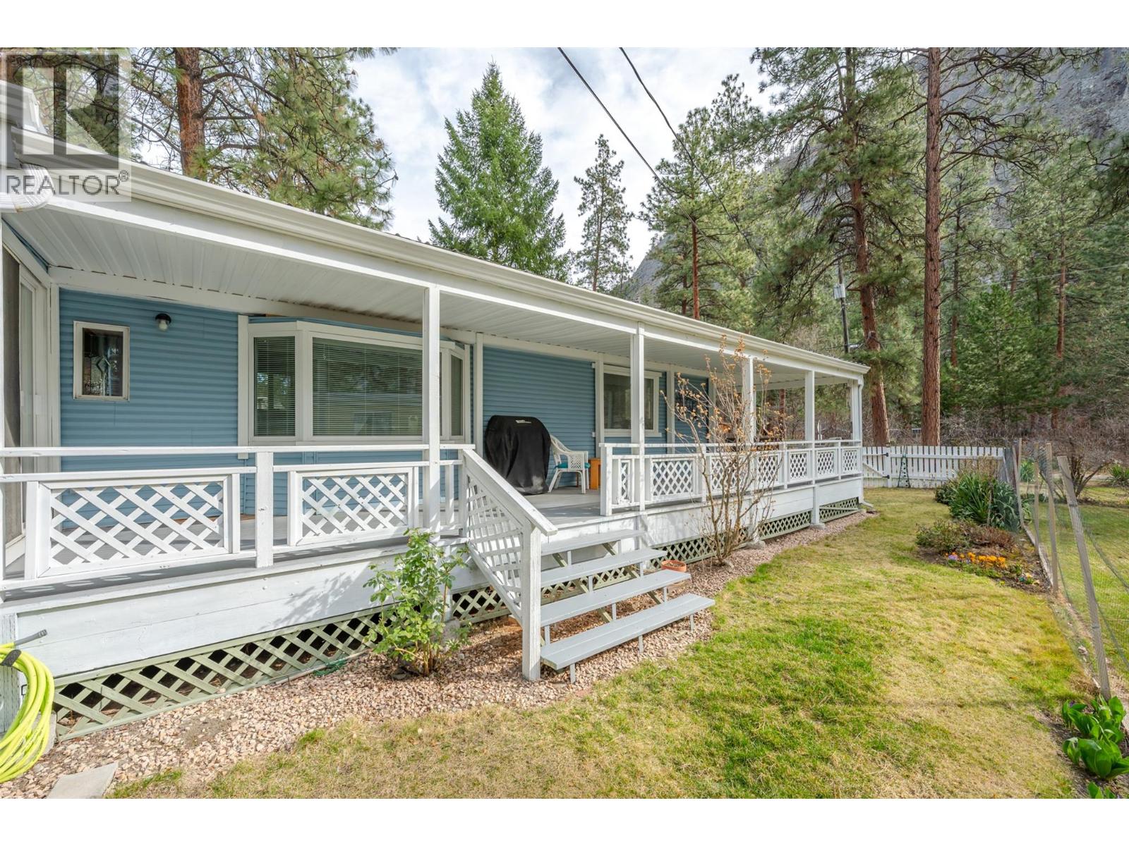 174 GALLAGHER LAKE Road Unit# 14