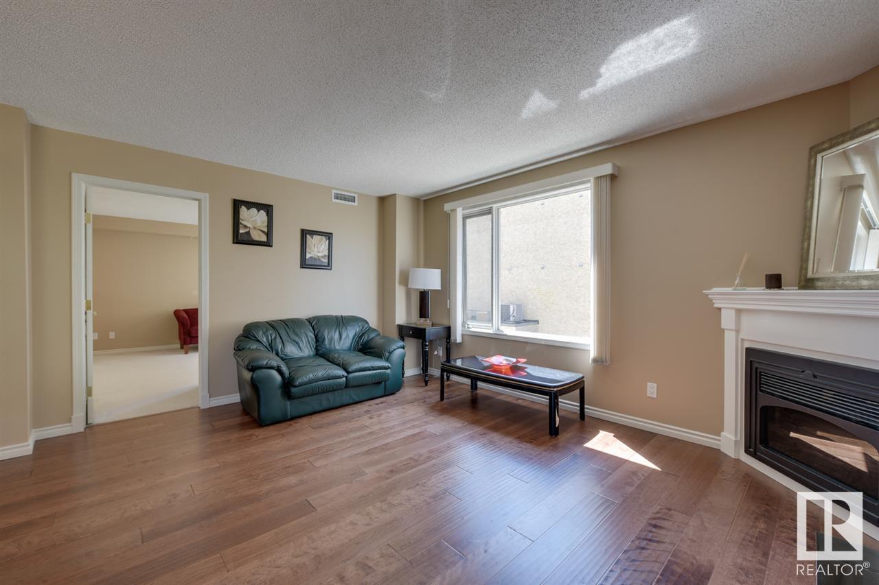 #202 10649 Saskatchewan DR NW