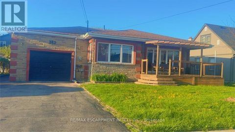 243 FEDERAL STREET Hamilton (Stoney Creek) ON L8E1P6