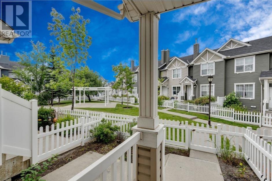 284 Elgin Gardens SE