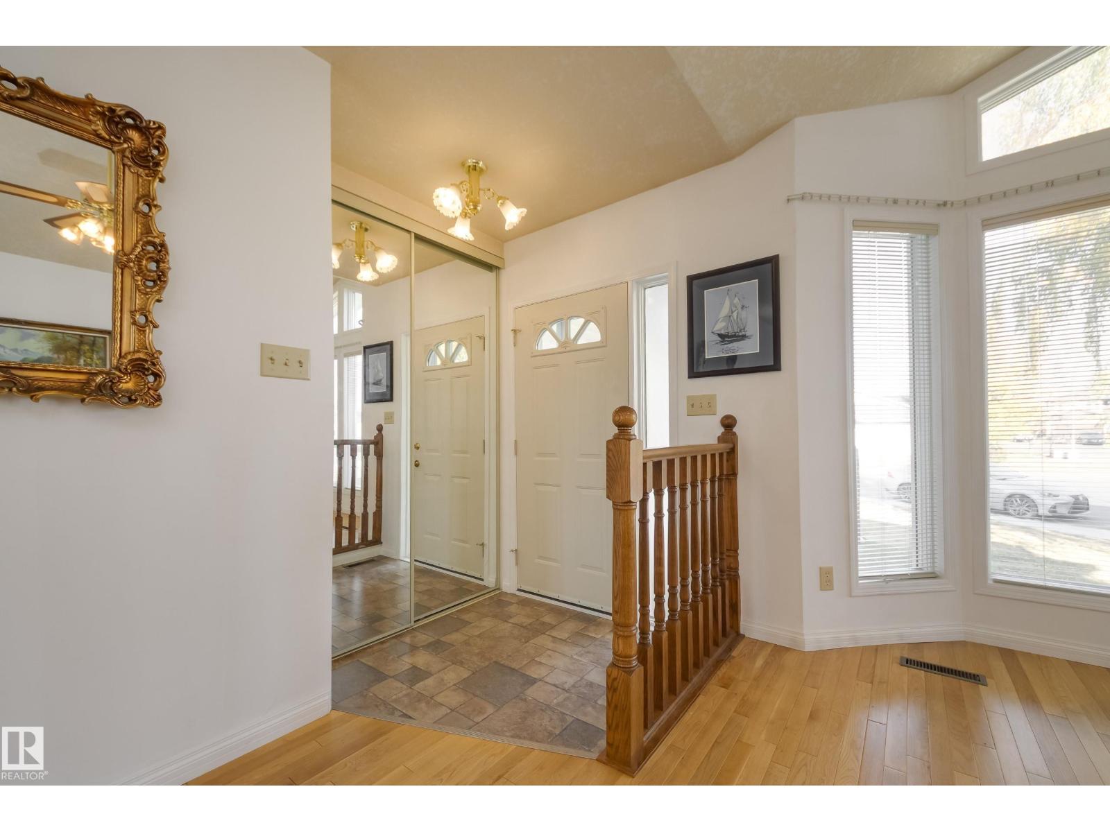 10315 154 AV NW