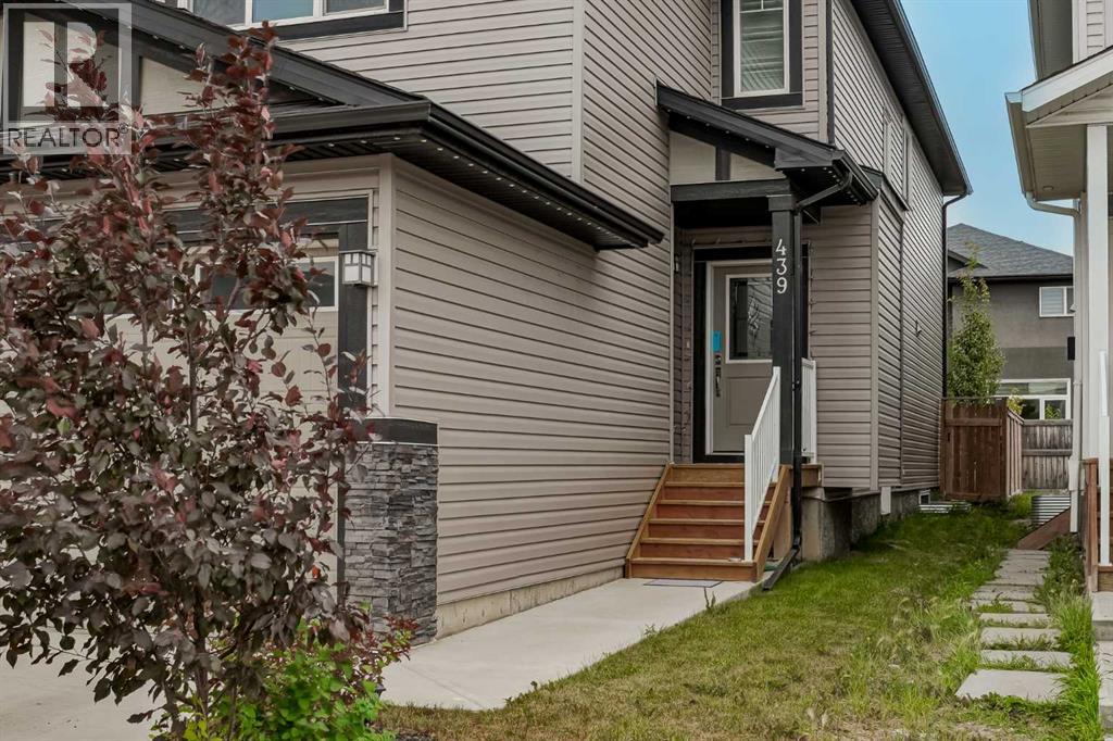 439 Bayview Way SW