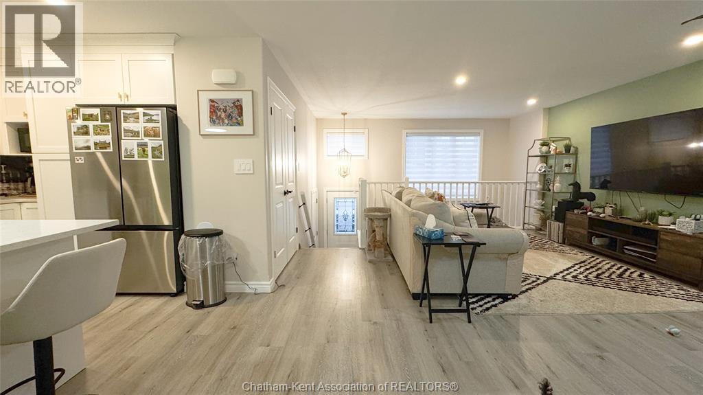 213 CATHERINE STREET