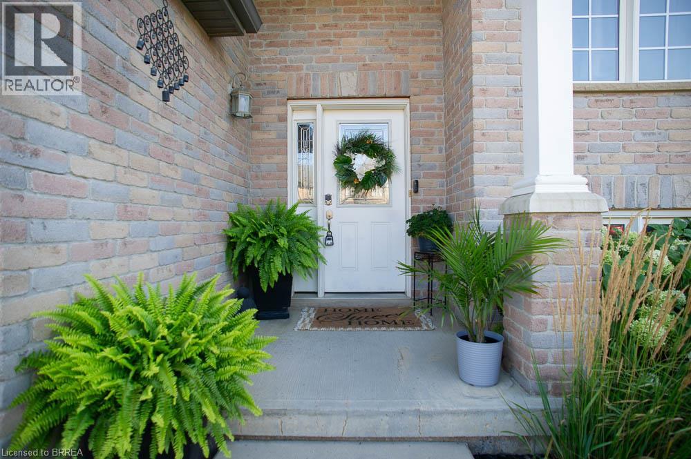 48 NIGHTINGALE Drive