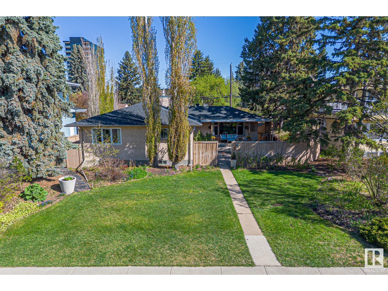 14008 101 AV NW NW