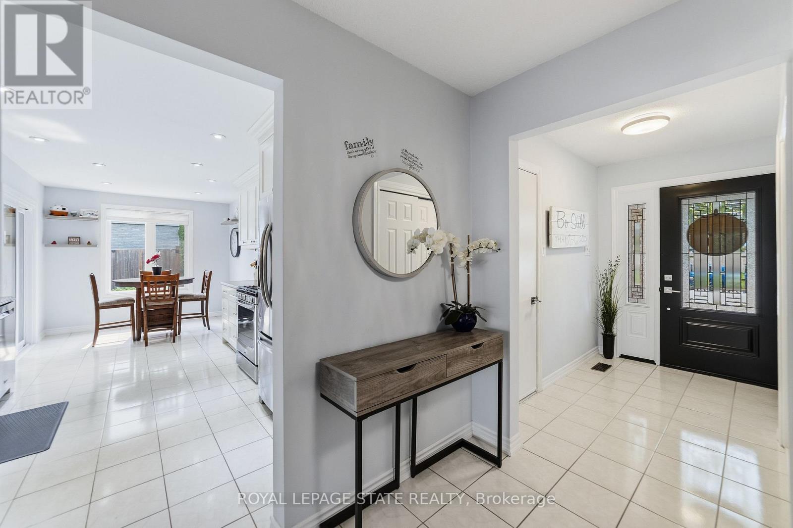 1 BANBURRY CRESCENT