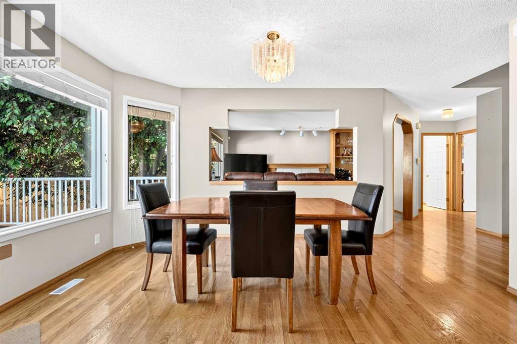 72 Douglas Park Boulevard SE