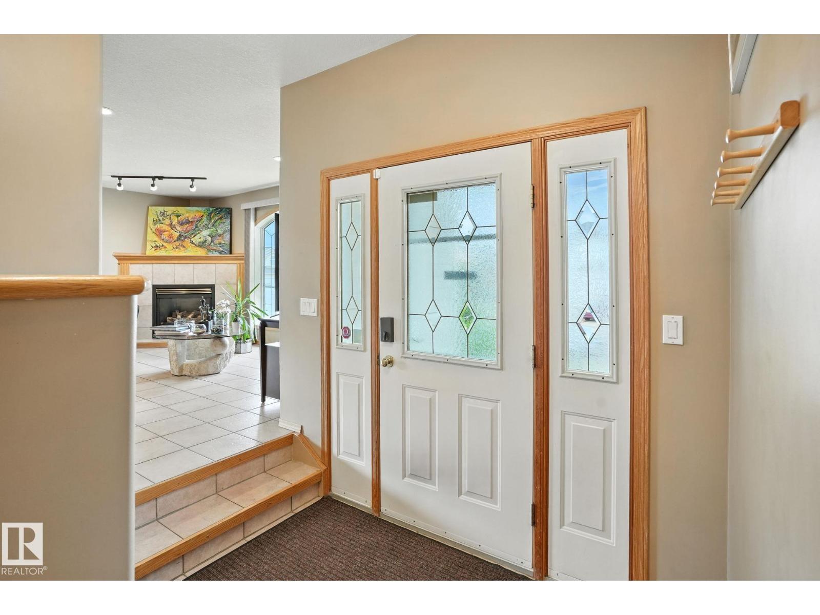 8027 161A AV NW