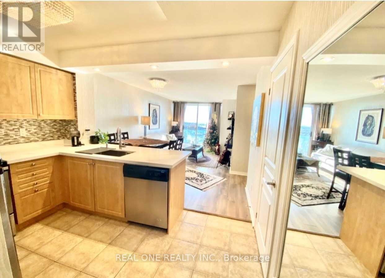 1203 - 310 RED MAPLE ROAD