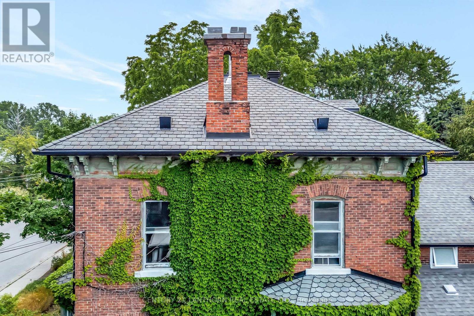 76 KING STREET
