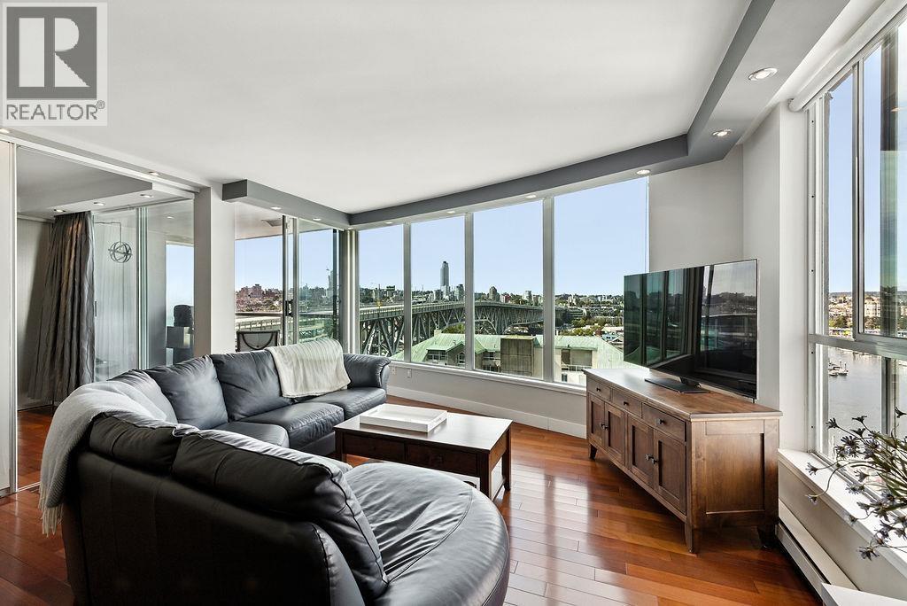 1405 1500 HOWE STREET